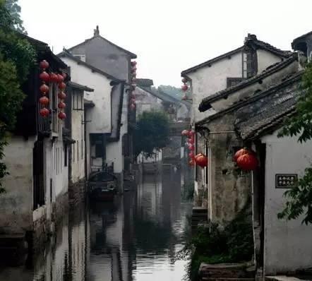 滕州市龙泉街道中心幼儿园举办2024年迎新春团建联欢活动