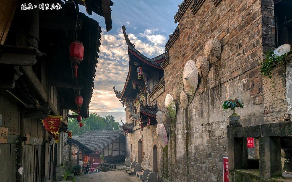 逃离地下古寺庙